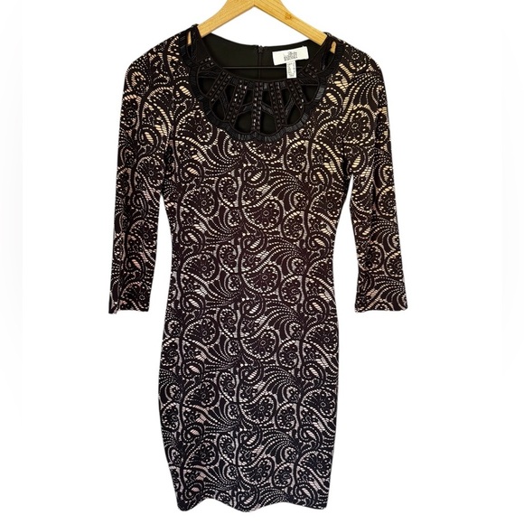 Badgley Mischka Black Lace Patterned Beaded Stretchy Black Ivory Mini Dress Sz 0 - Picture 1 of 9